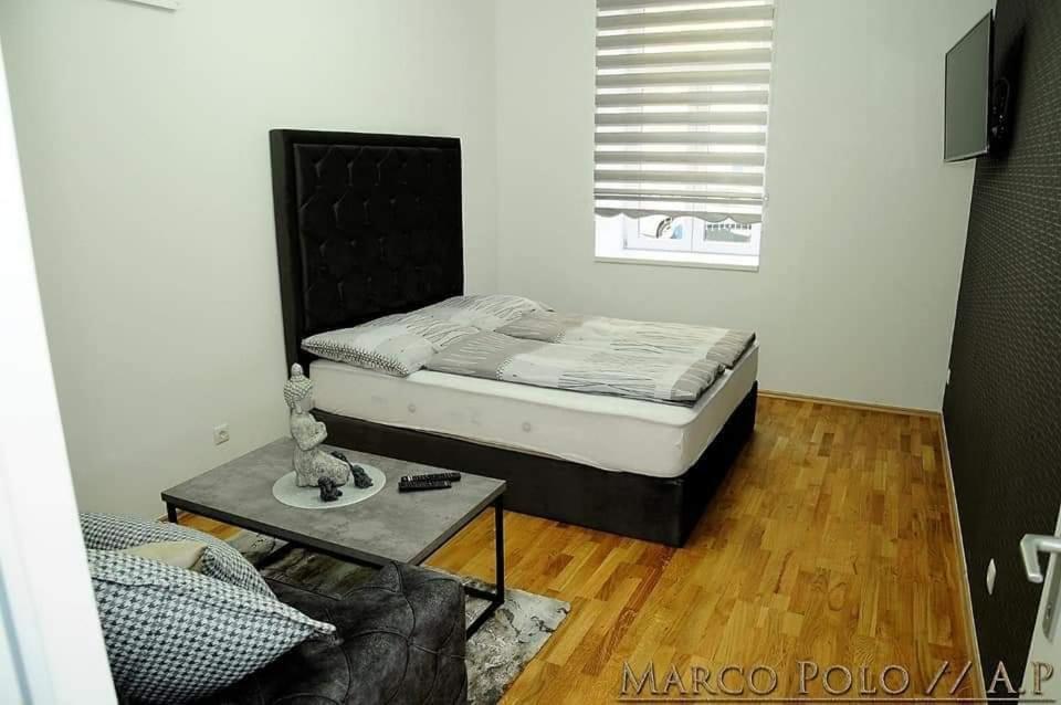 Markopolo Apartments Виена Екстериор снимка